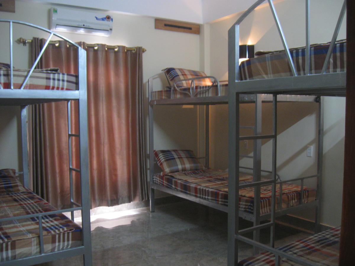 Phong Nha Gecko Hostel Dong Hoi Esterno foto