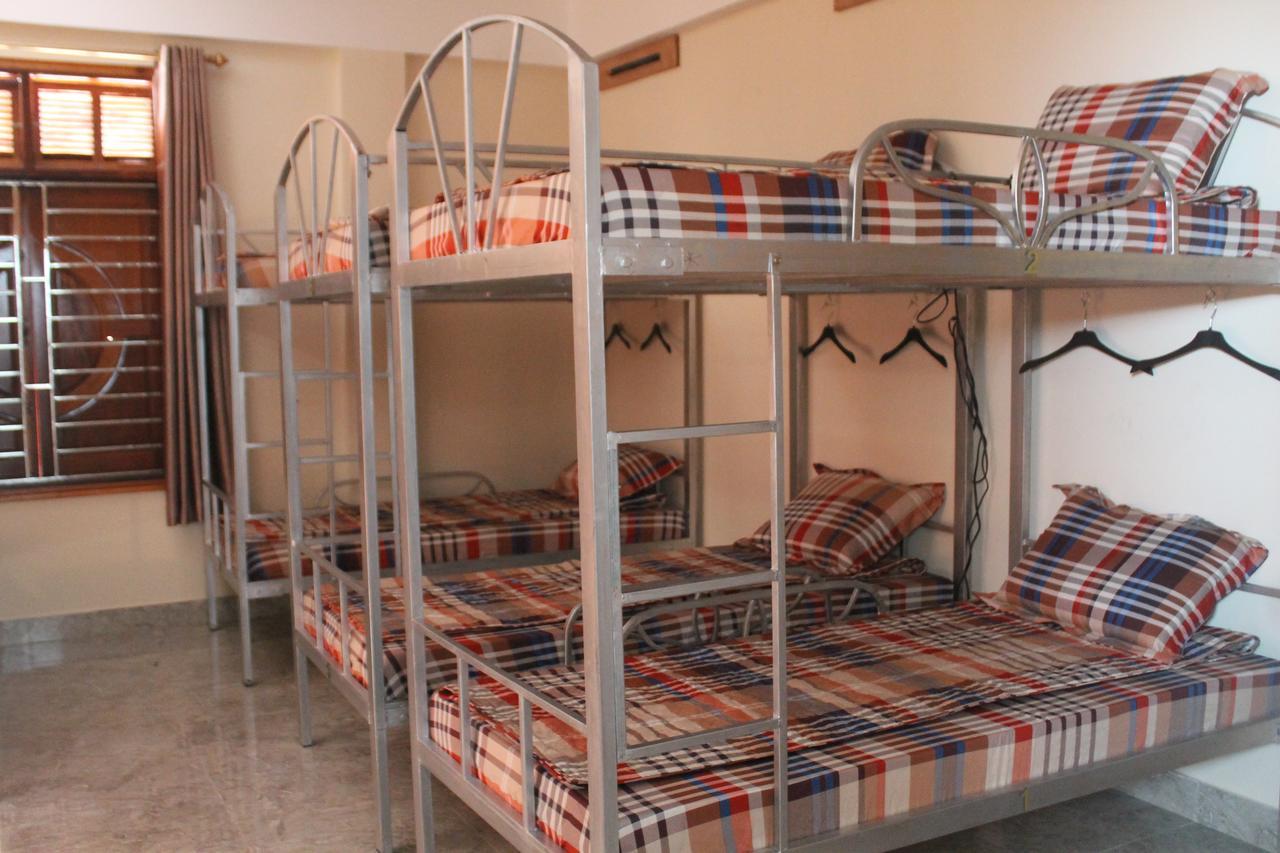 Phong Nha Gecko Hostel Dong Hoi Esterno foto
